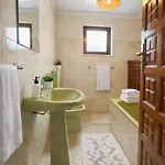 Esteves Avec Piscine Proche Braga Parking-terrasse & Calme 빌라 베르데