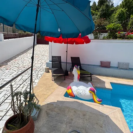 Esteves Avec Piscine Proche Braga Parking-terrasse & Calme Nyaraló Vila Verde
