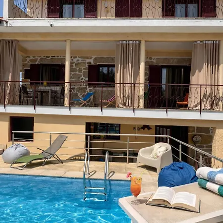 Esteves Avec Piscine Proche Braga Parking-terrasse & Calme * 빌라 베르데